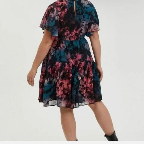 Torrid Mini Chiffon Ruffle Hem Skater Dress, size ride dye - Picture 2 of 11